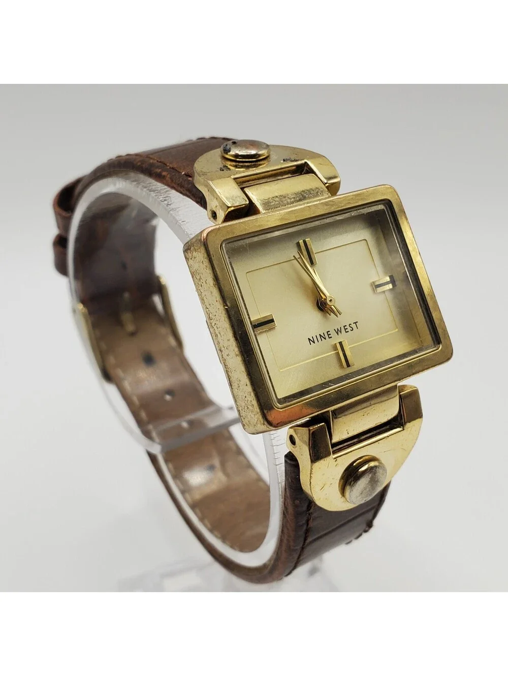 Nine West Square Womens Watch 27mm Gold Tone New Battery